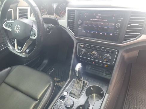 Used 2021 Volkswagen Atlas SE w/ Panoramic Sunroof Package AWD/4WD image 31