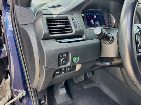 Used 2021 Honda Passport Touring image 11