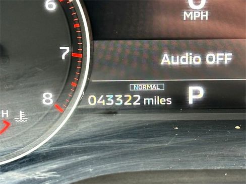 Used 2022 Mitsubishi Outlander ES image 24