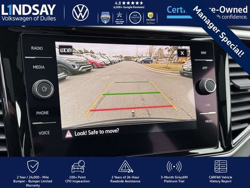 Certified 2022 Volkswagen Atlas Cross Sport SEL Premium R-Line image 18