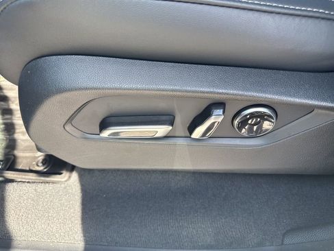 Used 2025 Acura MDX w/ Technology Package image 10