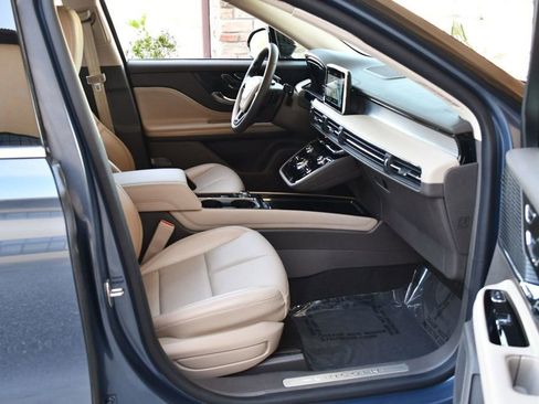 Used 2022 Lincoln Corsair AWD w/ Equipment Group 101A image 45