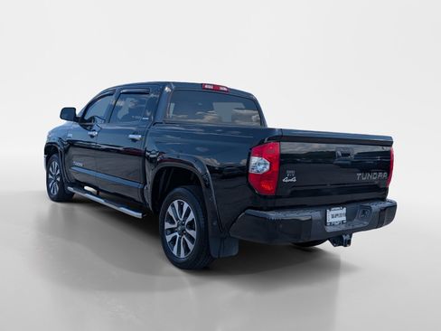 Used 2018 Toyota Tundra Limited w/ Limited Premium Package AWD/4WD image 4
