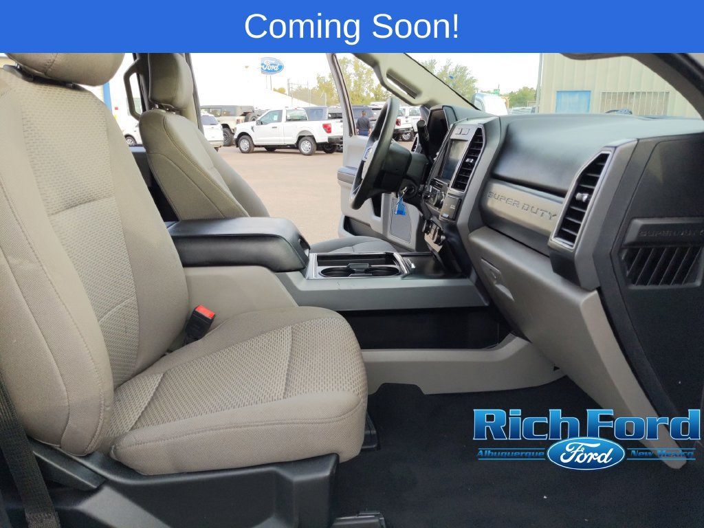 Used 2021 Ford F250 XLT w/ XLT Premium Package AWD/4WD image 19