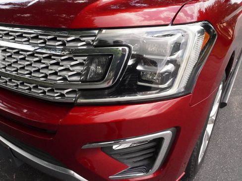 Used 2019 Ford Expedition Platinum RWD image 33