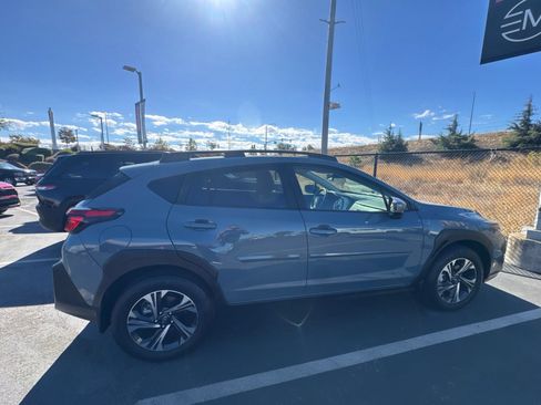 Used 2024 Subaru Crosstrek 2.0i Premium AWD/4WD image 8