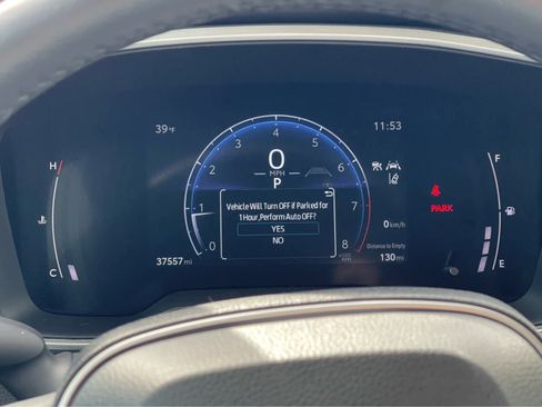 Used 2023 Toyota Corolla Cross XLE image 13