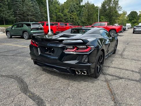 Used 2024 Chevrolet Corvette Stingray Convertible w/ Z51 Performance Package RWD image 5