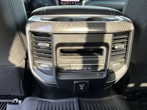 New 2026 RAM 3500 Big Horn AWD/4WD image 35