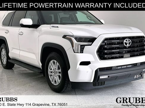 Used 2023 Toyota Sequoia SR5 w/ SR5 Premium Package AWD/4WD image 1