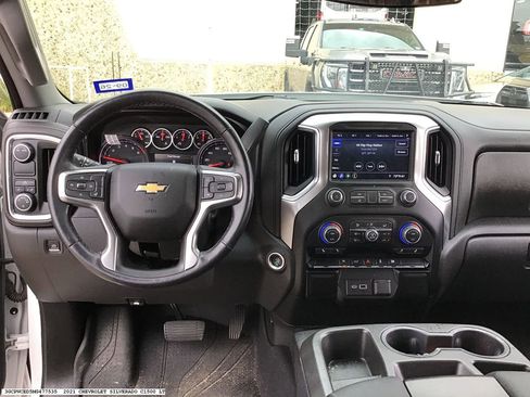 Used 2021 Chevrolet Silverado 1500 LT w/ Bed Protection Package image 10