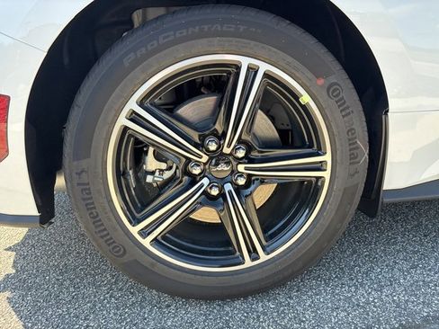 New 2025 Ford Mustang Coupe image 9