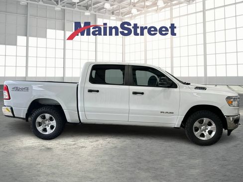 Used 2024 RAM 1500 Big Horn AWD/4WD image 6