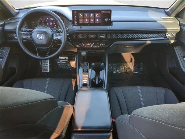 Used 2024 Honda Accord Sport image 17