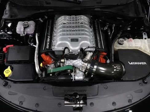 Used 2020 Dodge Charger SRT Hellcat w/ Harman/Kardon Audio Group RWD image 27