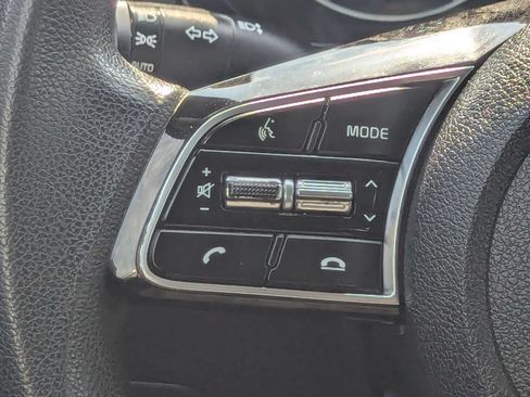 Used 2020 Kia Optima LX FWD image 16