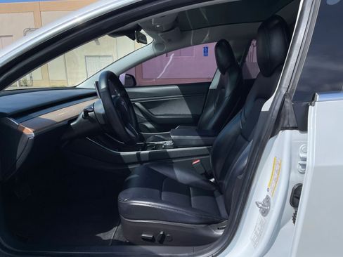 Used 2019 Tesla Model 3 Standard Range Plus RWD image 16