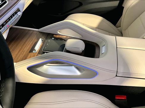 New 2026 Mercedes-Benz GLE 350 4MATIC image 10