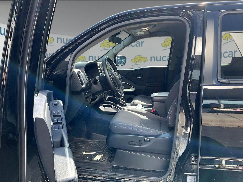 Used 2025 Nissan Frontier SV w/ SV Convenience Package AWD/4WD image 11