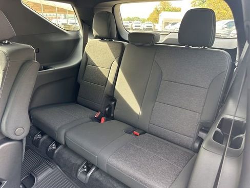 New 2026 Chevrolet Traverse LT w/ Midnight/Sport Edition FWD image 12