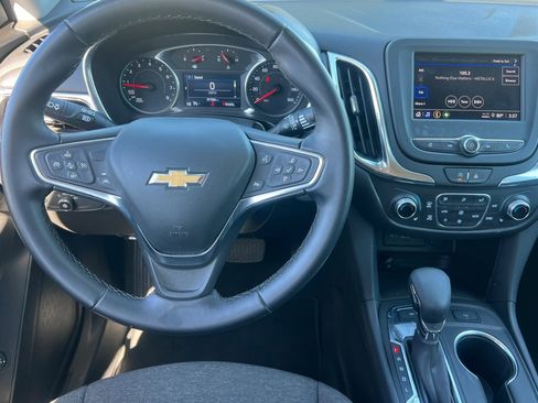 Used 2024 Chevrolet Equinox LT image 11