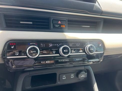 Used 2026 Honda Pilot EX-L image 19
