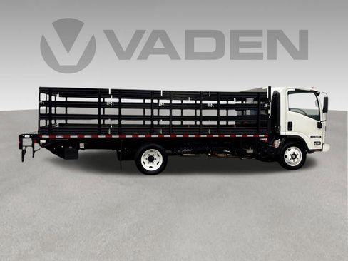 Used 2024 Isuzu NQR RWD image 21