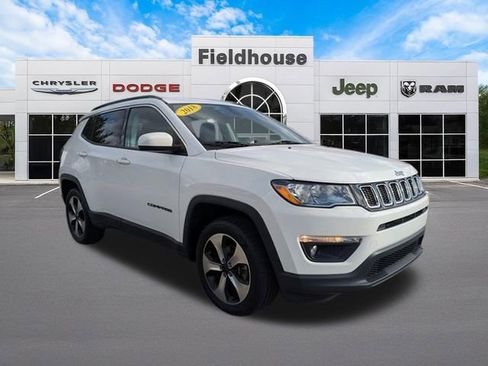 Used 2018 Jeep Compass Latitude w/ Popular Equipment Group image 9