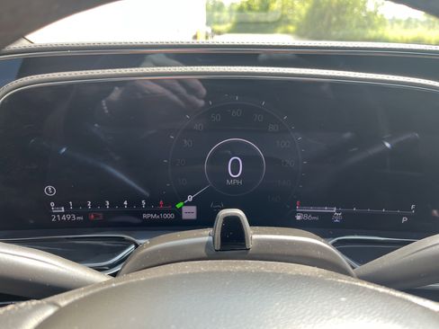 Used 2024 Cadillac Escalade Sport image 25