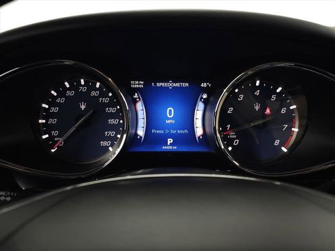 Used 2015 Maserati Quattroporte S Q4 image 16