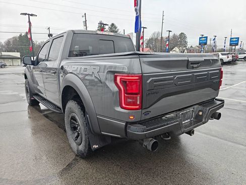 Used 2018 Ford F150 Raptor w/ Equipment Group 802A Luxury image 9