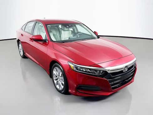 Used 2018 Honda Accord LX image 3