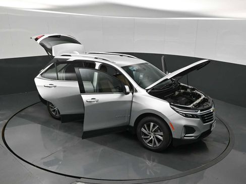 Used 2022 Chevrolet Equinox Premier image 35