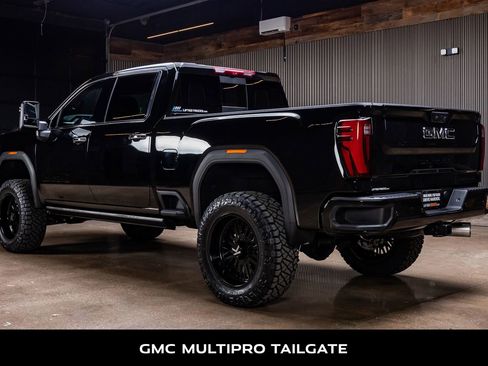 Used 2025 GMC Sierra 2500 Denali Ultimate image 7