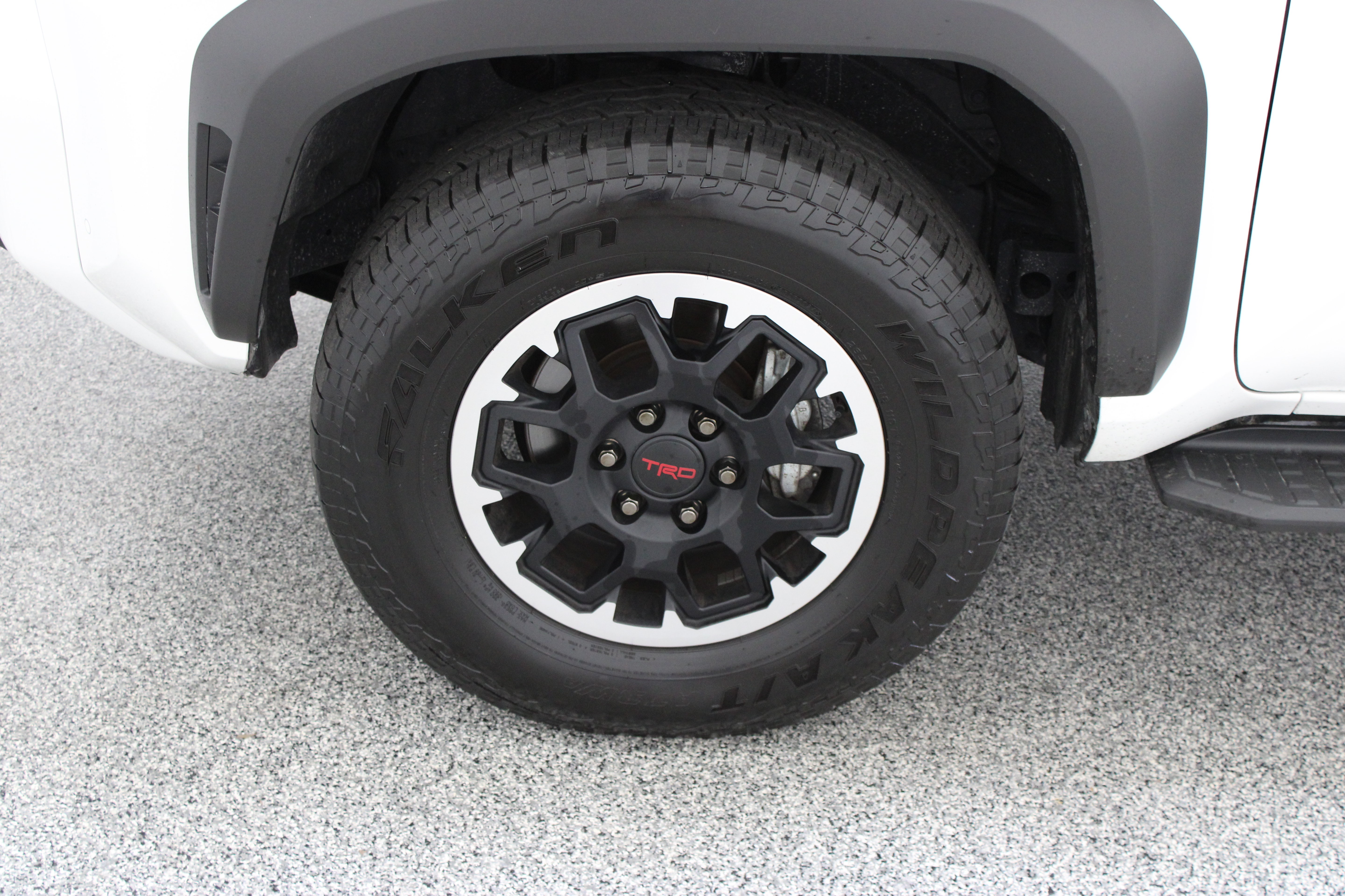 Used 2025 Toyota 4Runner TRD Off-Road Premium w/ Tow Technology Package AWD/4WD image 11