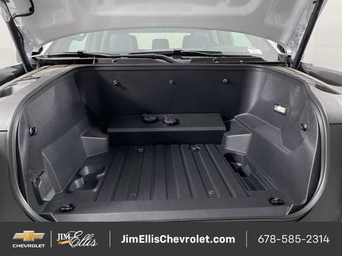 New 2025 Chevrolet Silverado EV LT image 56