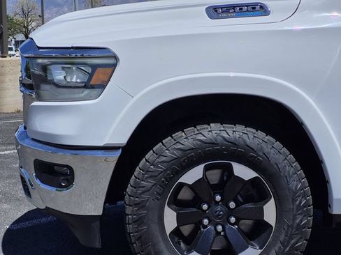 Used 2022 RAM 1500 Laramie AWD/4WD image 6