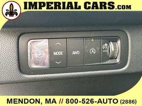 New 2026 Chevrolet Traverse LT w/ Enhanced Driving Package AWD/4WD image 24