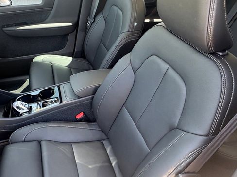 New 2026 Volvo XC40 B4 Plus w/ Protection Package Premier image 17