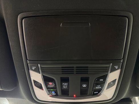Used 2019 Acura RDX A-Spec AWD/4WD image 36