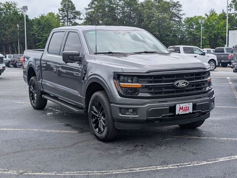 New 2026 Ford F150 XLT w/ Equipment Group 302A MID AWD/4WD image 3