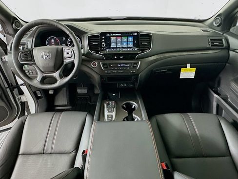 Used 2026 Honda Ridgeline TrailSport image 3