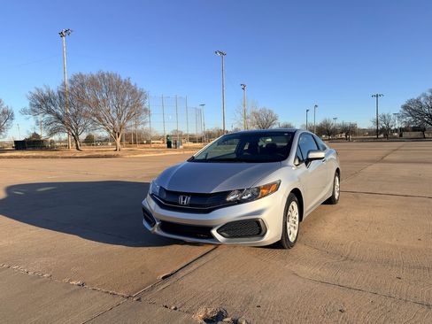 Used 2015 Honda Civic LX image 4