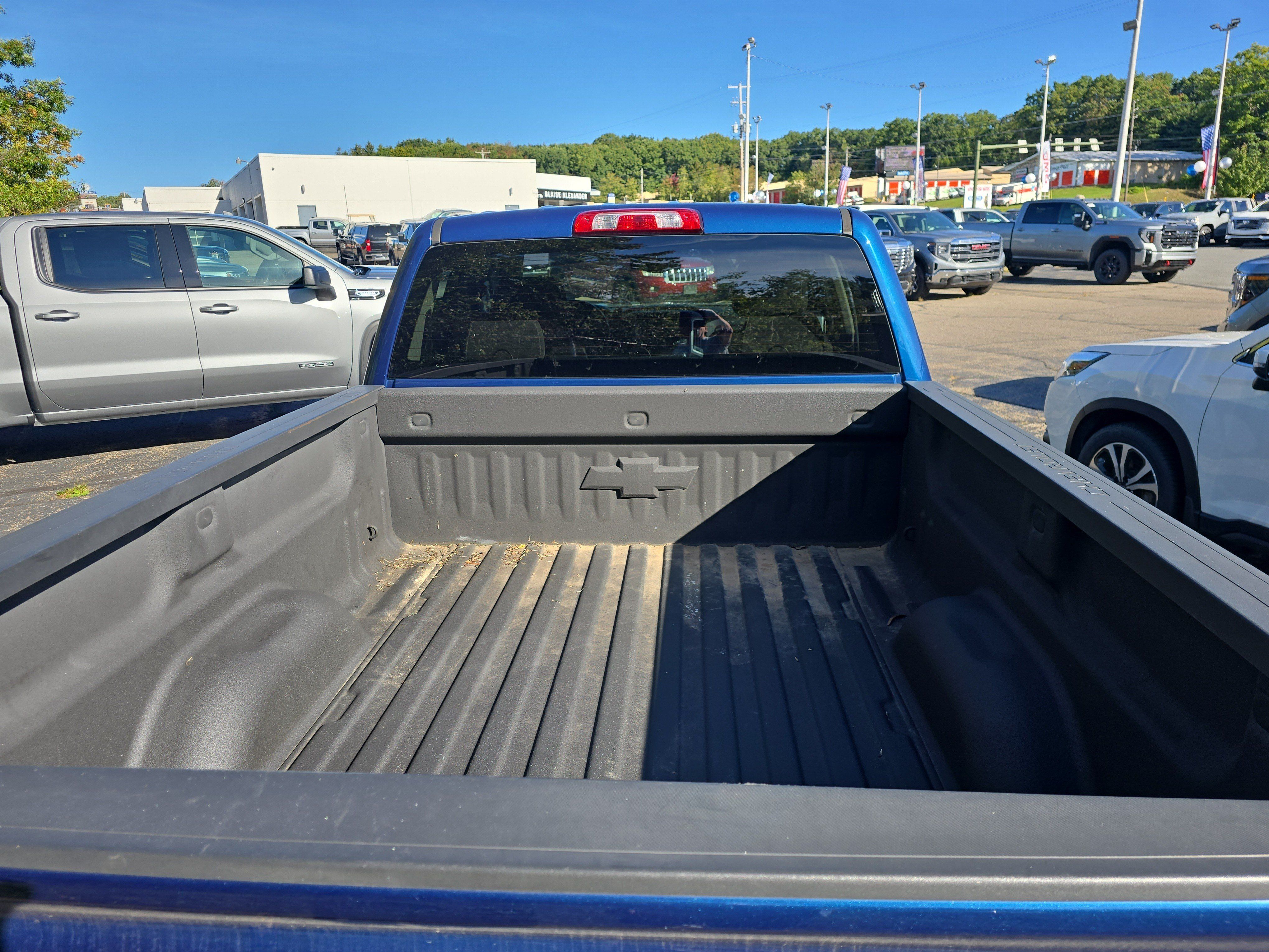 Used 2019 Chevrolet Silverado 1500 LT w/ All Star Edition AWD/4WD image 5