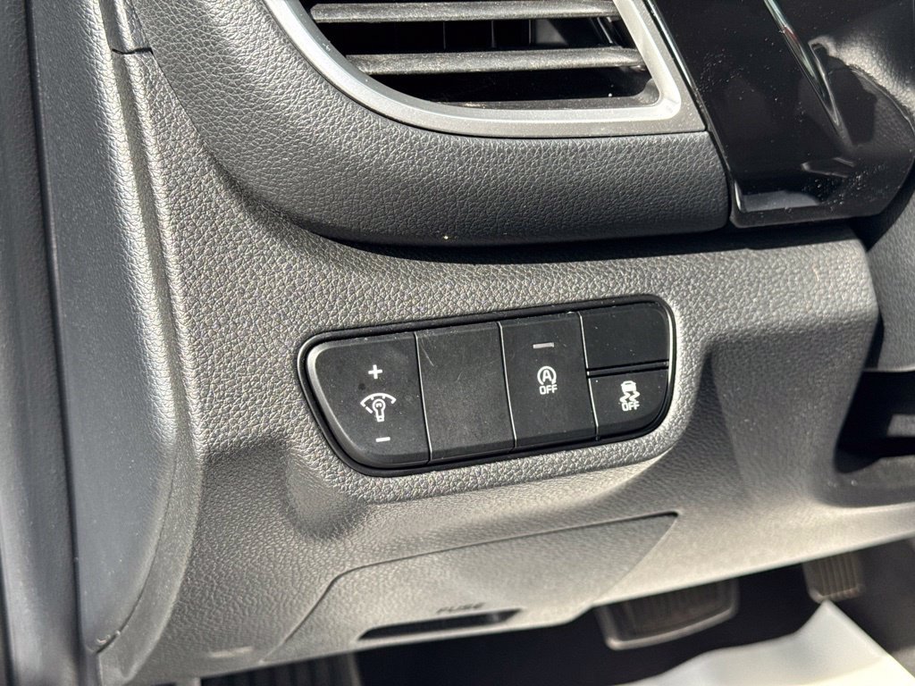 Used 2024 Kia Seltos S AWD/4WD image 40