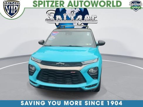 Used 2021 Chevrolet TrailBlazer RS w/ Technology Package AWD/4WD image 3