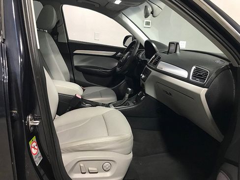 Used 2015 Audi Q3 2.0T Premium Plus w/ Driver Assistance Package image 13