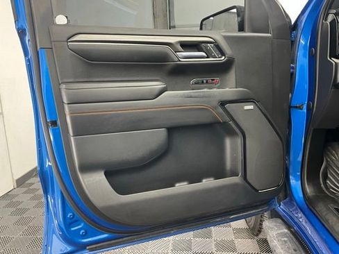 Used 2022 GMC Sierra 1500 AT4 w/ AT4 Preferred Package image 16