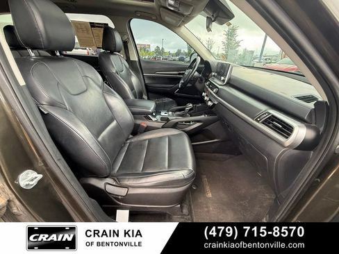 Used 2020 Kia Telluride S FWD image 28