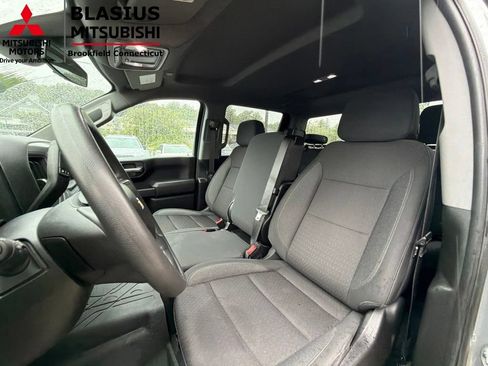 Used 2024 Chevrolet Silverado 1500 Custom AWD/4WD image 25